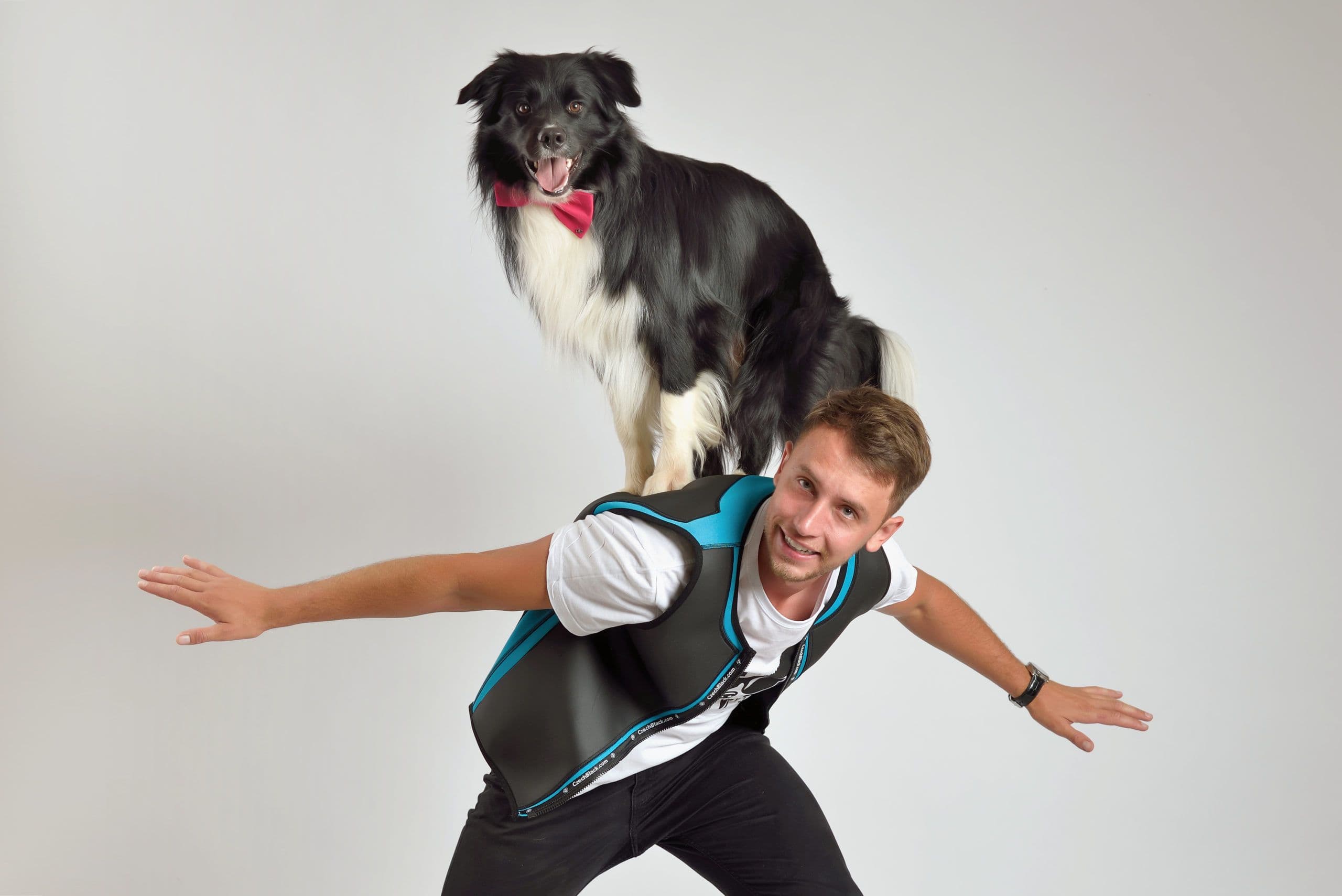 KUBULA – KOUZELNÍK SE PSEM & BALÓNKOVÁ SHOW